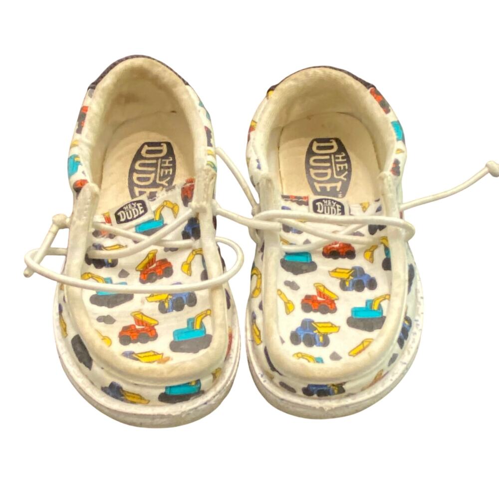 Hey Dude Wally Stretch Sox Kids C6 Construction Truck Print Slip On Shoes Play